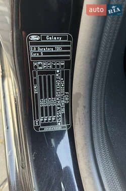 Минивэн Ford Galaxy 2014 в 