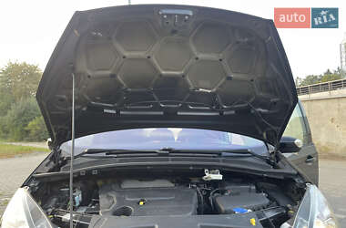 Минивэн Ford Galaxy 2014 в 