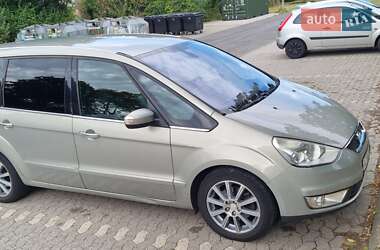Минивэн Ford Galaxy 2008 в 