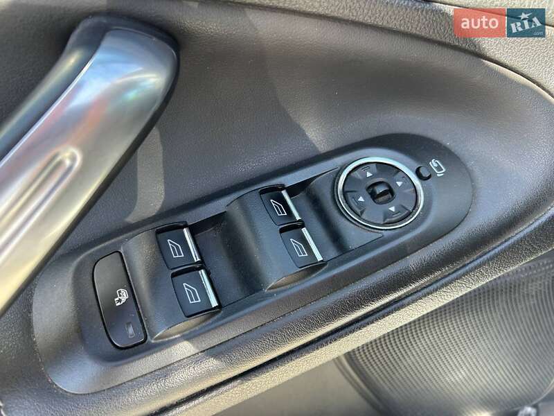 Минивэн Ford Galaxy 2014 в Киеве фото 18 Минивэн Ford Galaxy 2014 в Киеве