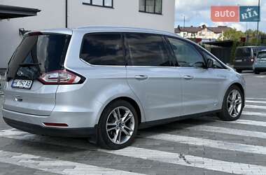 Минивэн Ford Galaxy 2019 в 