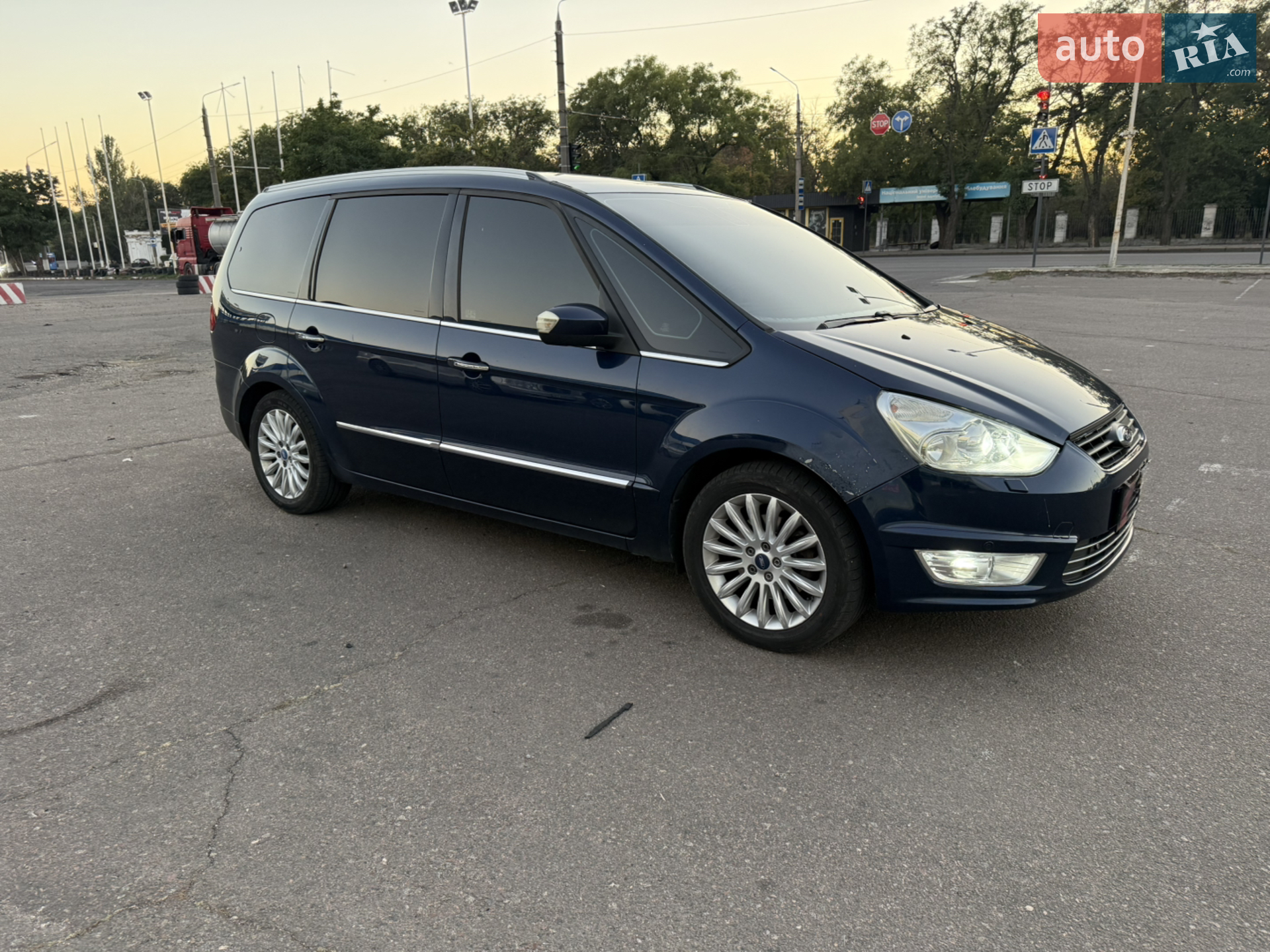 2010 Ford Galaxy - мініатюра 2