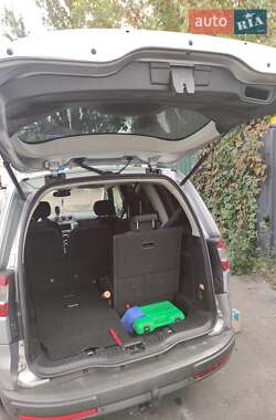 Минивэн Ford Galaxy 2009 в 