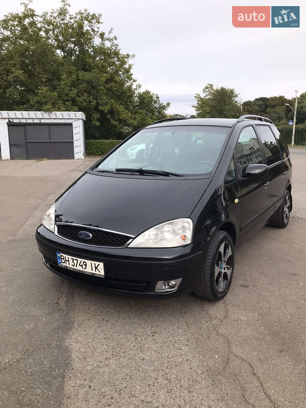 Минивэн Ford Galaxy 2004 в 