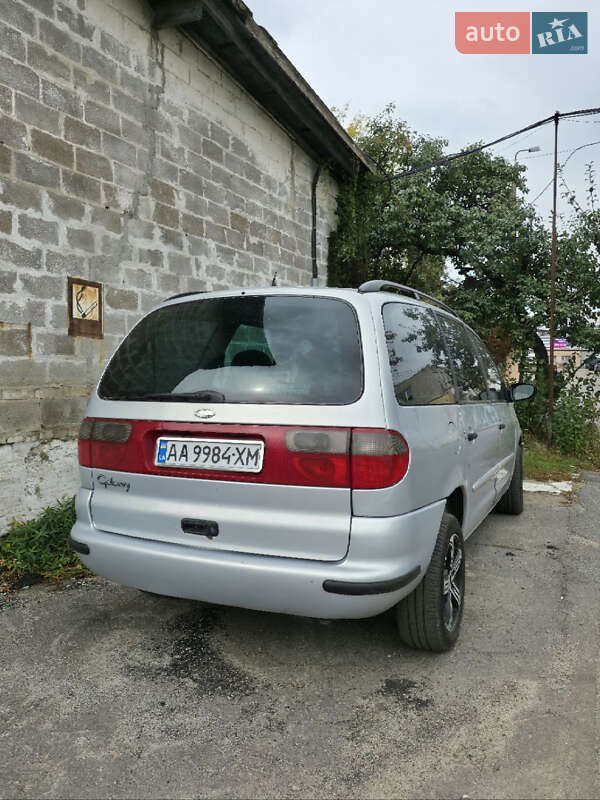 Мінівен Ford Galaxy 1998 в Києві