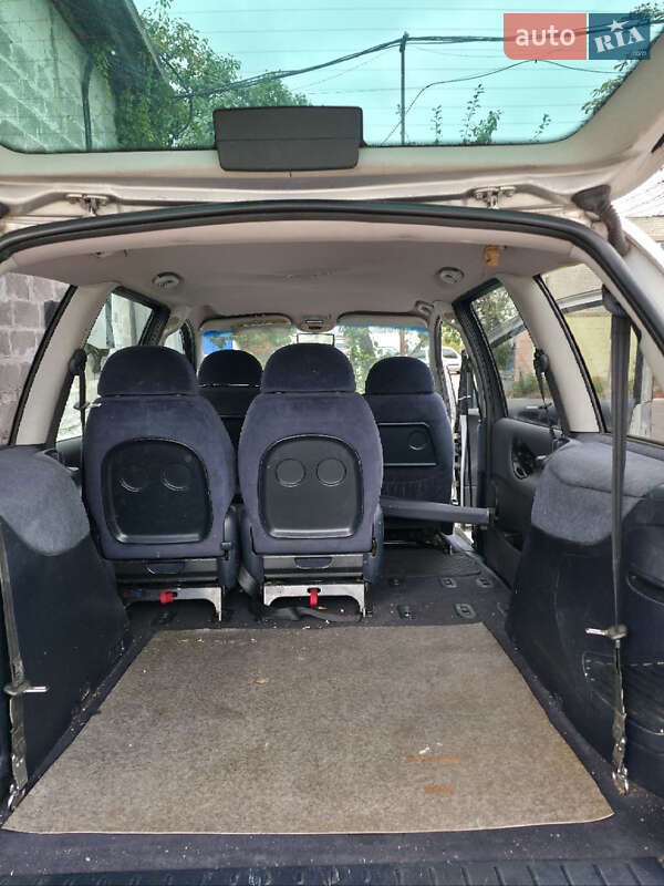 Мінівен Ford Galaxy 1998 в Києві