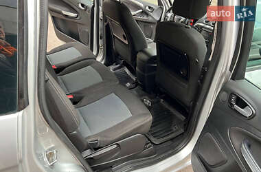Минивэн Ford Galaxy 2013 в 