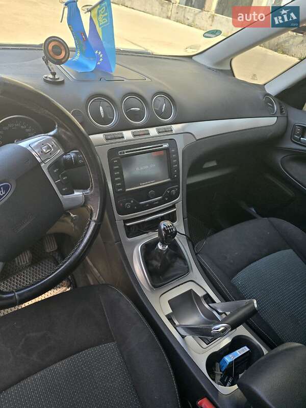 Минивэн Ford Galaxy 2011 в Тернополе