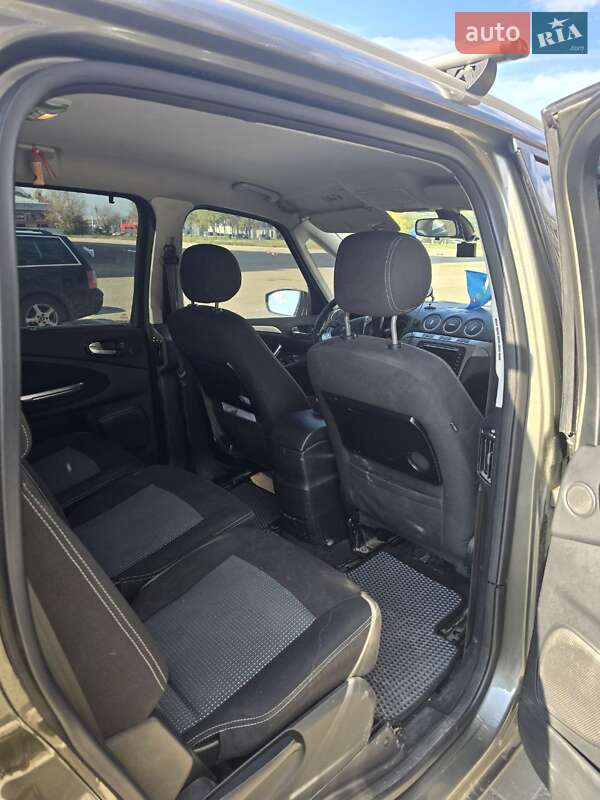 Минивэн Ford Galaxy 2011 в Тернополе