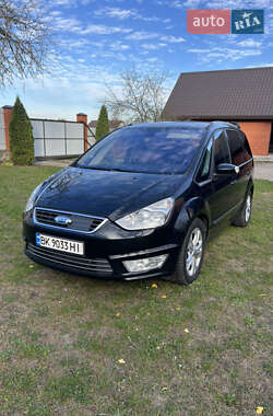 Минивэн Ford Galaxy 2010 в Сарнах