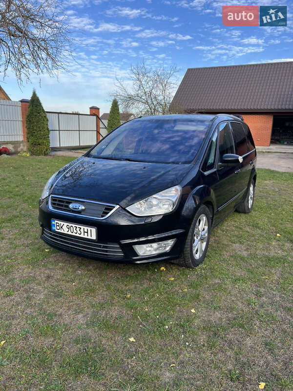 Ford Galaxy 2010