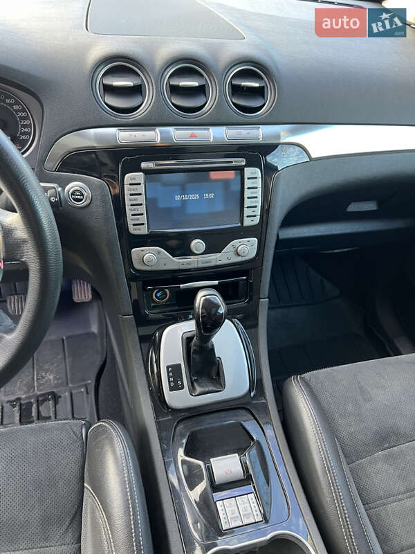 Мінівен Ford Galaxy 2010 в Сарнах