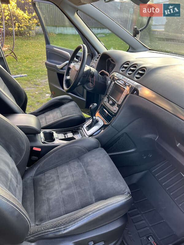 Мінівен Ford Galaxy 2010 в Сарнах