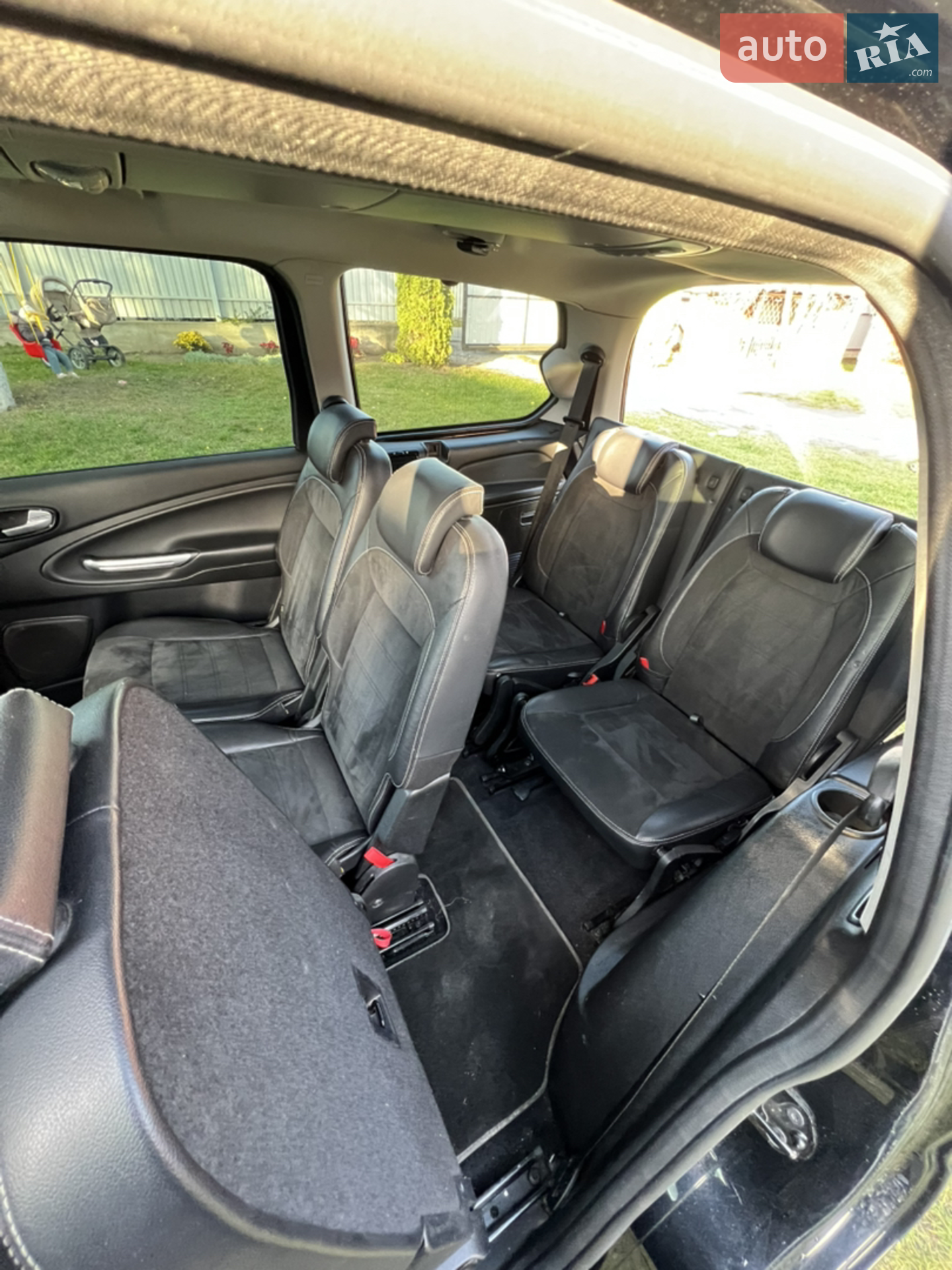 2010 Ford Galaxy - мініатюра 24