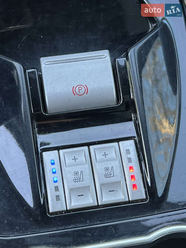 Мінівен Ford Galaxy 2010 в Сарнах