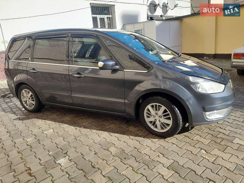 Минивэн Ford Galaxy 2008 в Черновцах