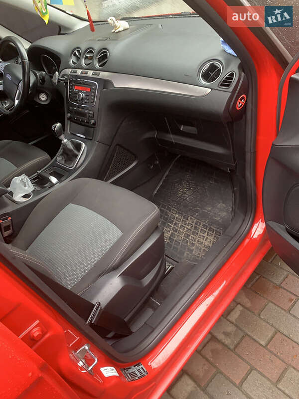 Мінівен Ford Galaxy 2014 в Тернополі