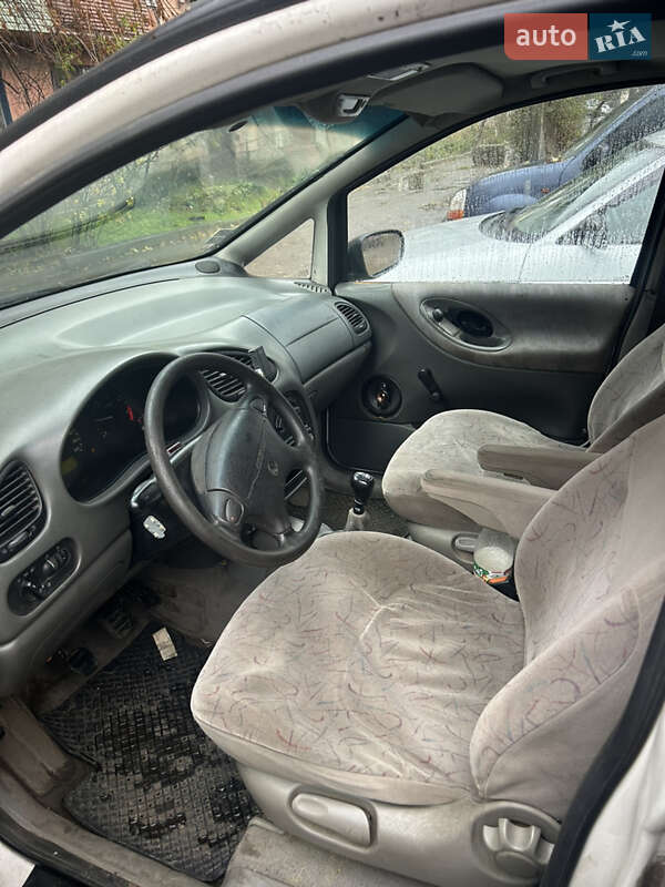 Мінівен Ford Galaxy 1996 в Павлограді