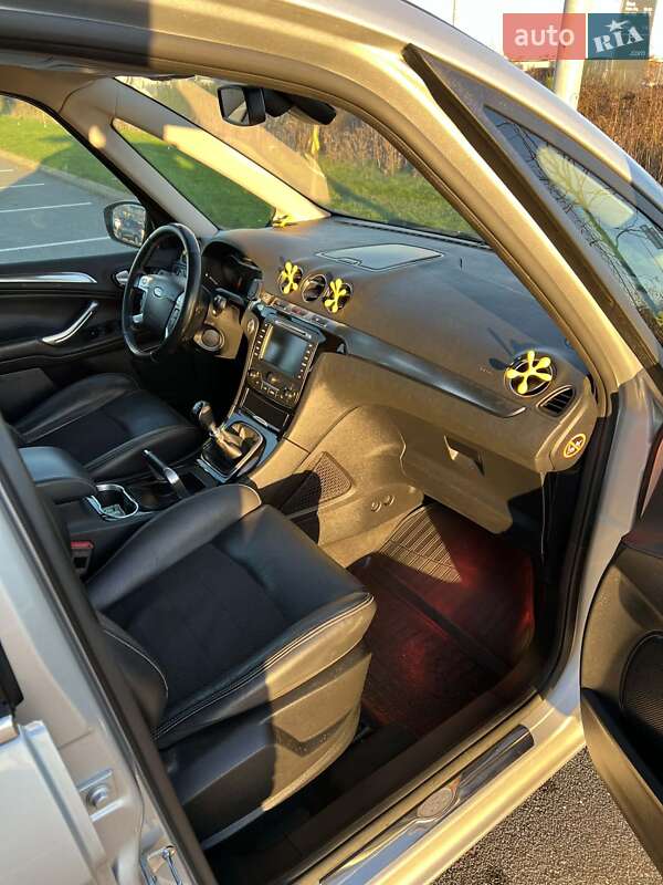 Мінівен Ford Galaxy 2013 в Дрогобичі