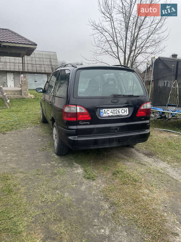 Минивэн Ford Galaxy 2003 в Маневичах