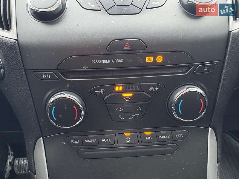 Минивэн Ford Galaxy 2017 в Львове