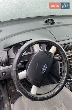 Минивэн Ford Galaxy 2004 в Ратным