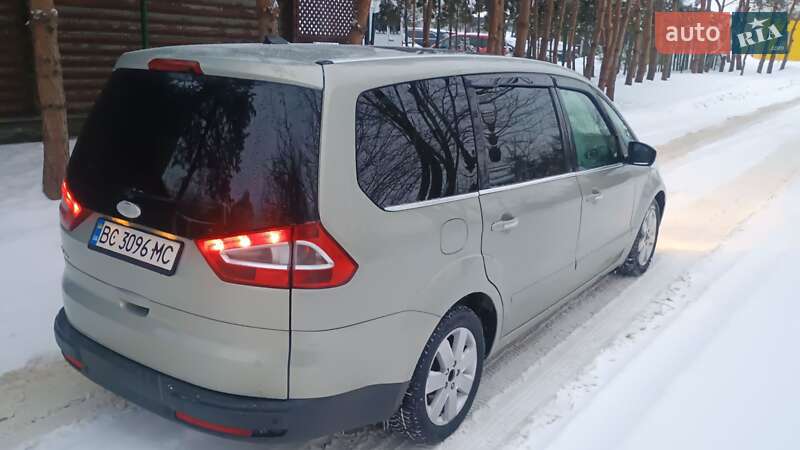 Мінівен Ford Galaxy 2008 в Новояворівську