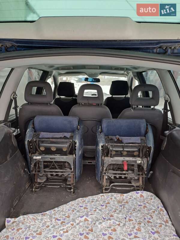Мінівен Ford Galaxy 2001 в Кам'янець-Подільському фото 9 Мінівен Ford Galaxy 2001 в Кам'янець-Подільському