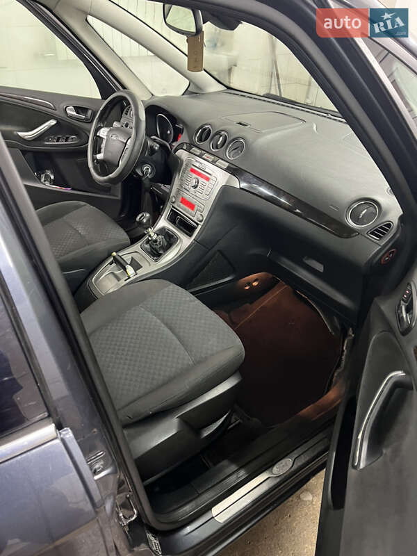 Мінівен Ford Galaxy 2007 в Борисполі