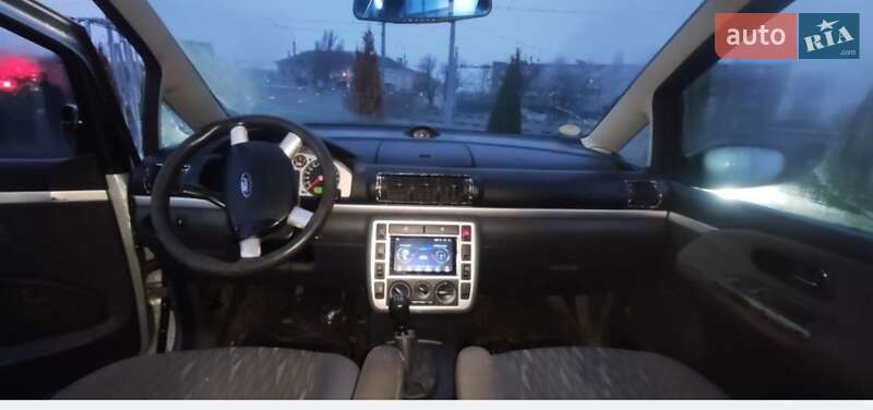 Минивэн Ford Galaxy 2002 в Харькове