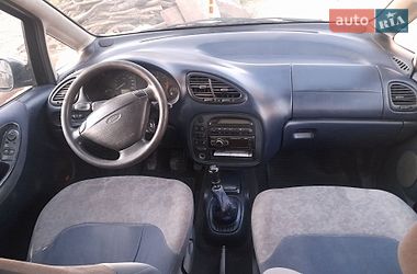 Мінівен Ford Galaxy 2000 в Рожище