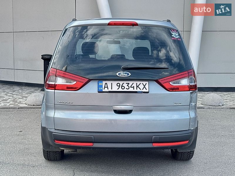 Мінівен Ford Galaxy 2011 в Києві