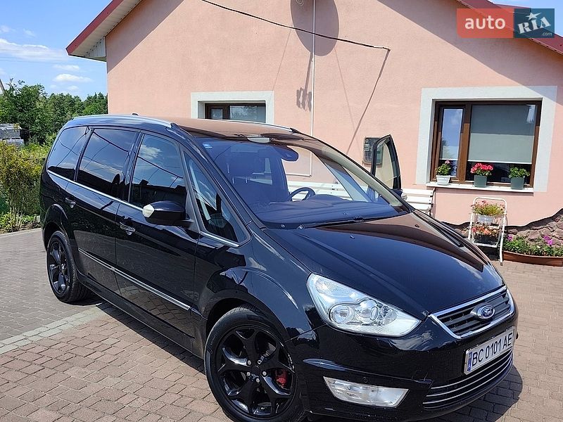 Ford Galaxy, photos from the listing