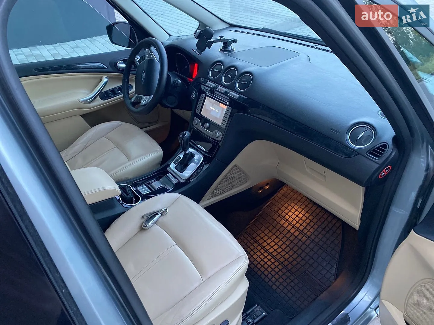 2010 Ford Galaxy - мініатюра 12