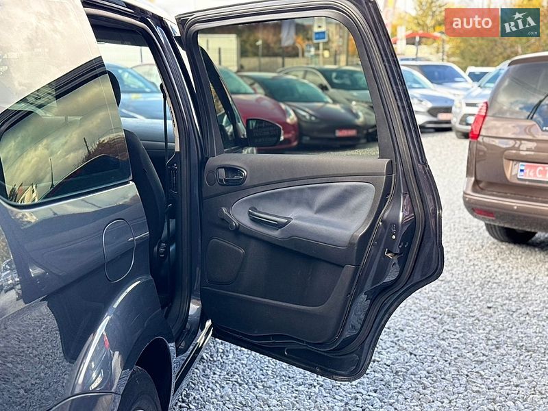 Минивэн Ford Galaxy 2007 в Стрые