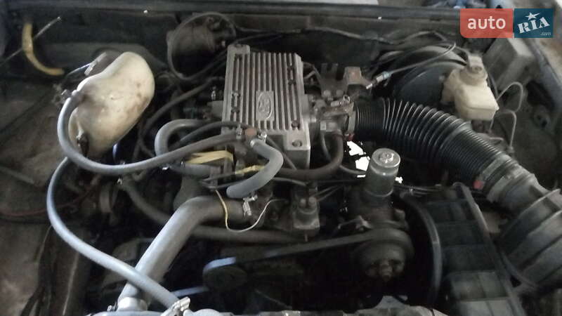 Седан Ford Granada 1979 в Дубно