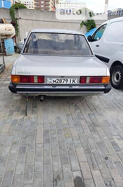 Седан Ford Granada 1983 в Львове