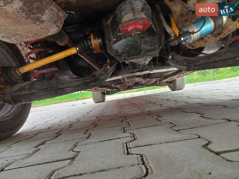 Седан Ford Granada 1979 в Дубно