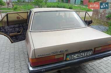 Седан Ford Granada 1979 в Дубні