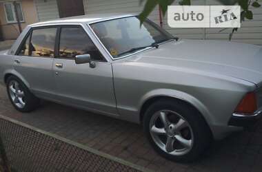 Седан Ford Granada 1980 в Сарнах