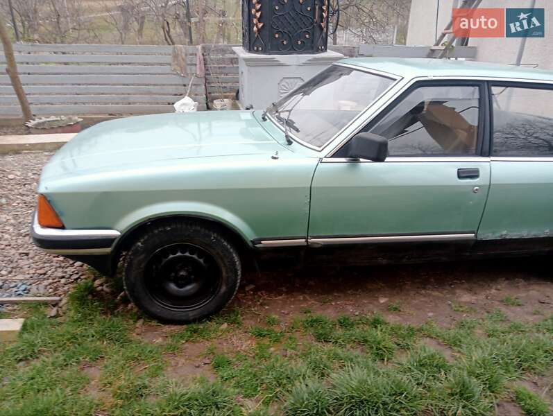 Седан Ford Granada 1982 в Черновцах