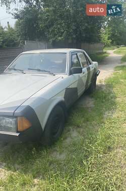 Седан Ford Granada 1982 в 