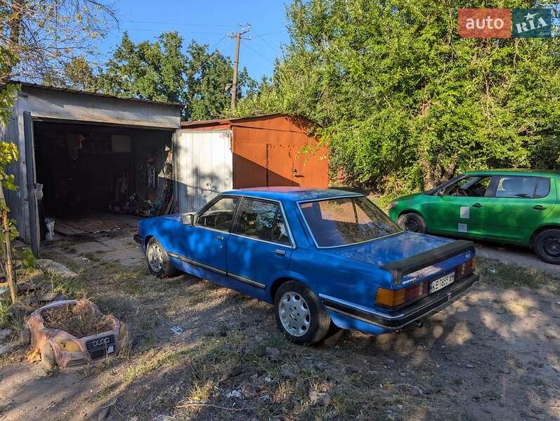 Седан Ford Granada 1982 в Кривом Роге