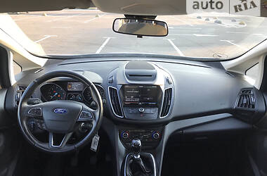 Минивэн Ford Grand C-Max 2016 в 