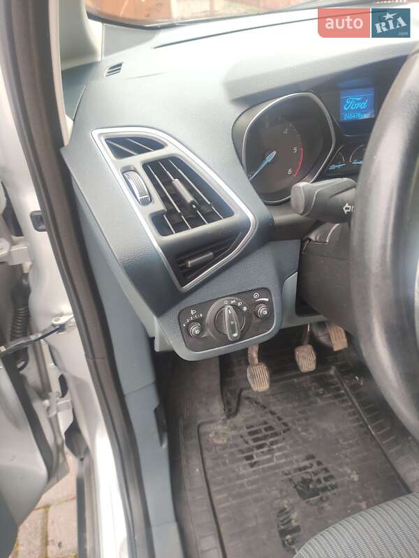 Минивэн Ford Grand C-Max 2012 в Калуше