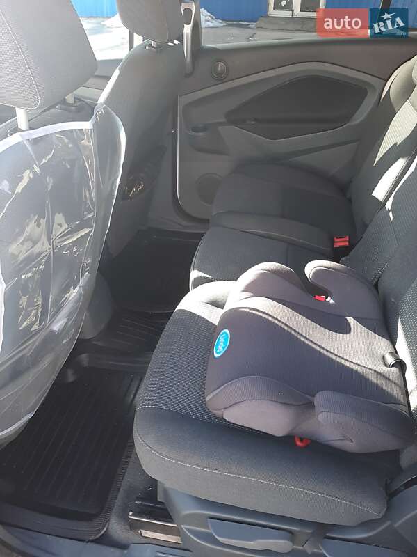 Минивэн Ford Grand C-Max 2014 в Кропивницком