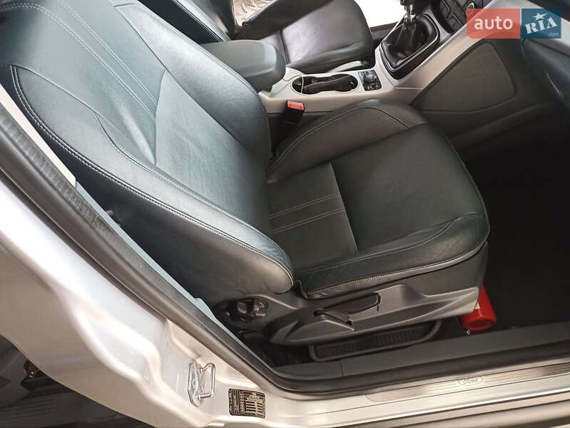 Мінівен Ford Grand C-Max 2011 в Луцьку