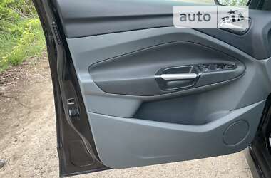 Минивэн Ford Grand C-Max 2011 в 