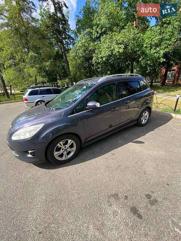 Мінівен Ford Grand C-Max 2012 в Києві