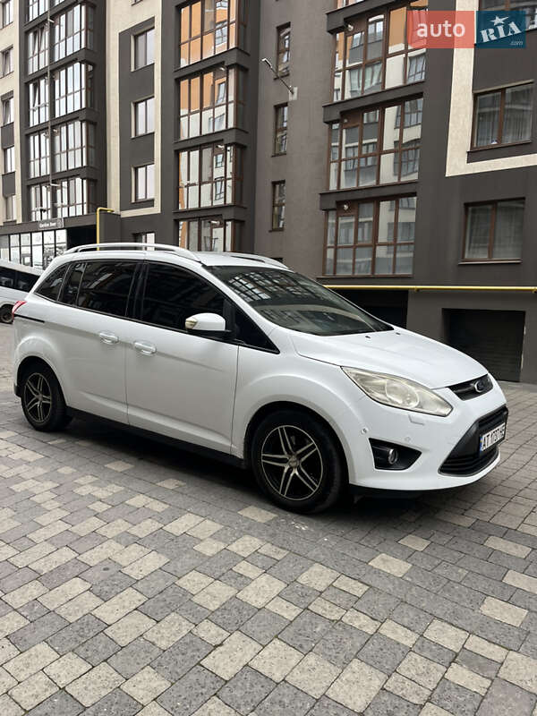 Минивэн Ford Grand C-Max 2012 в Ивано-Франковске